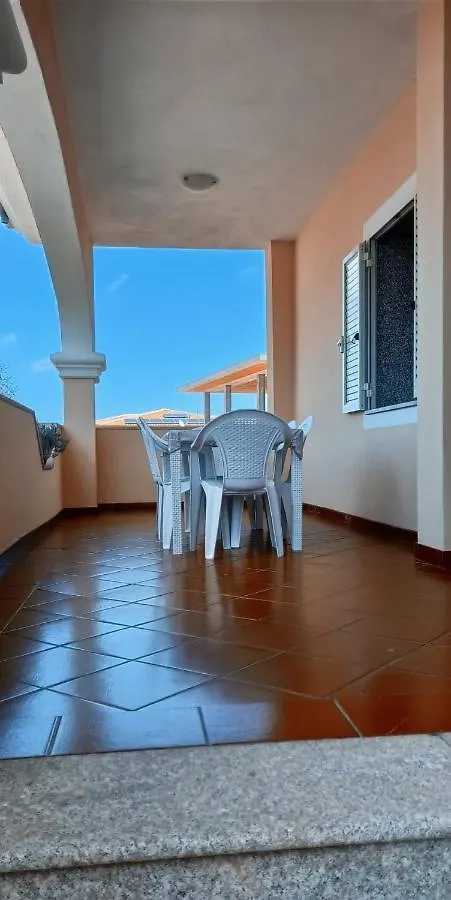 Lägenhet Casa Fiore Olbia